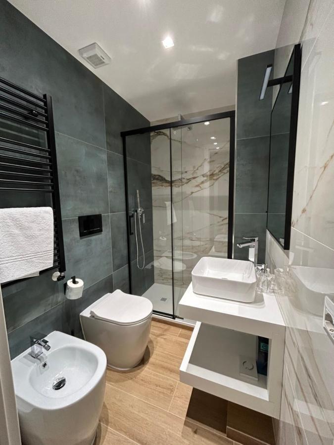 Roma Nostra Luxury B&B ภายนอก รูปภาพ