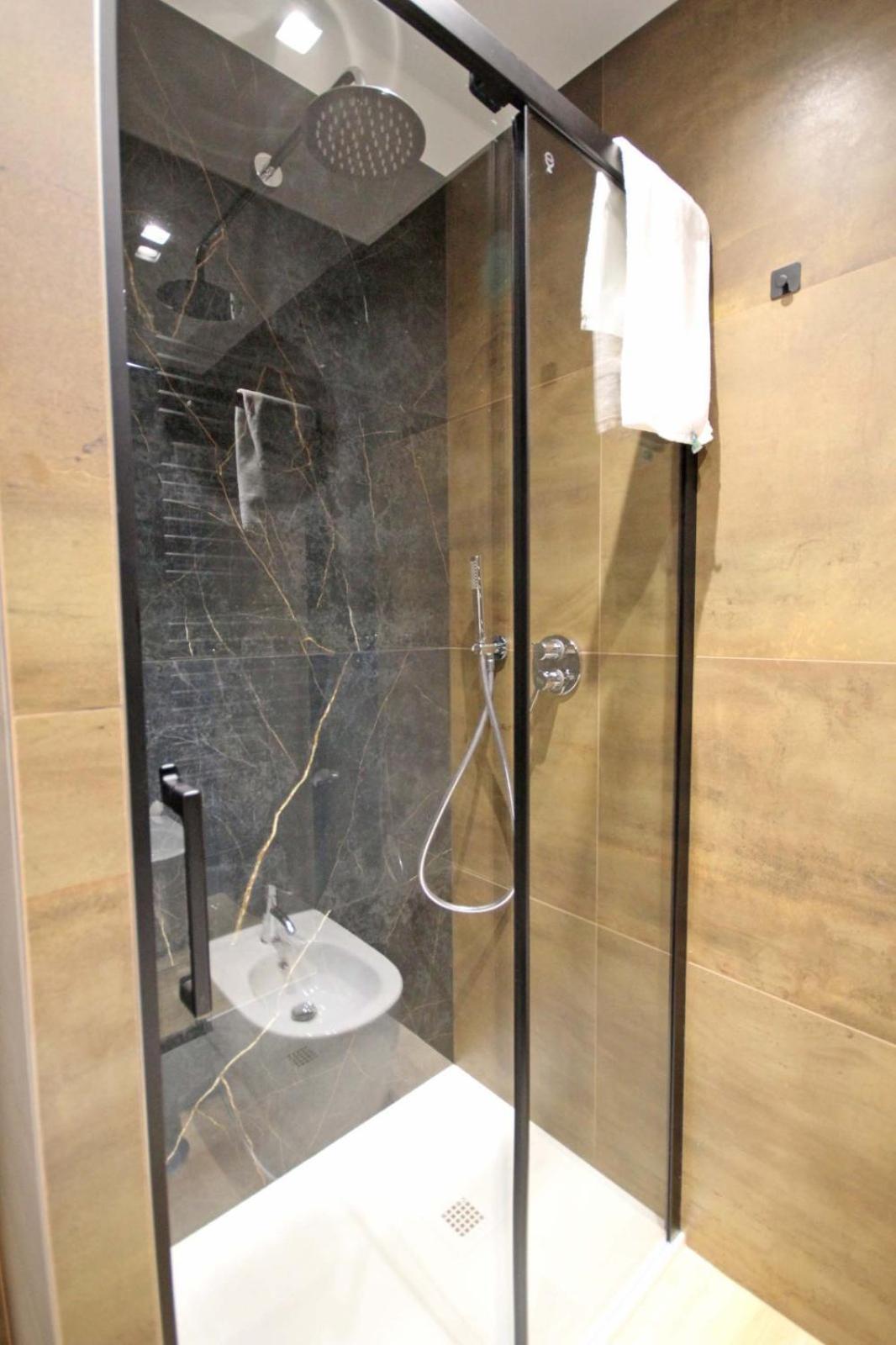 Roma Nostra Luxury B&B ภายนอก รูปภาพ